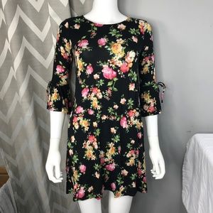 Timing Open Back Floral Dress Sz Small